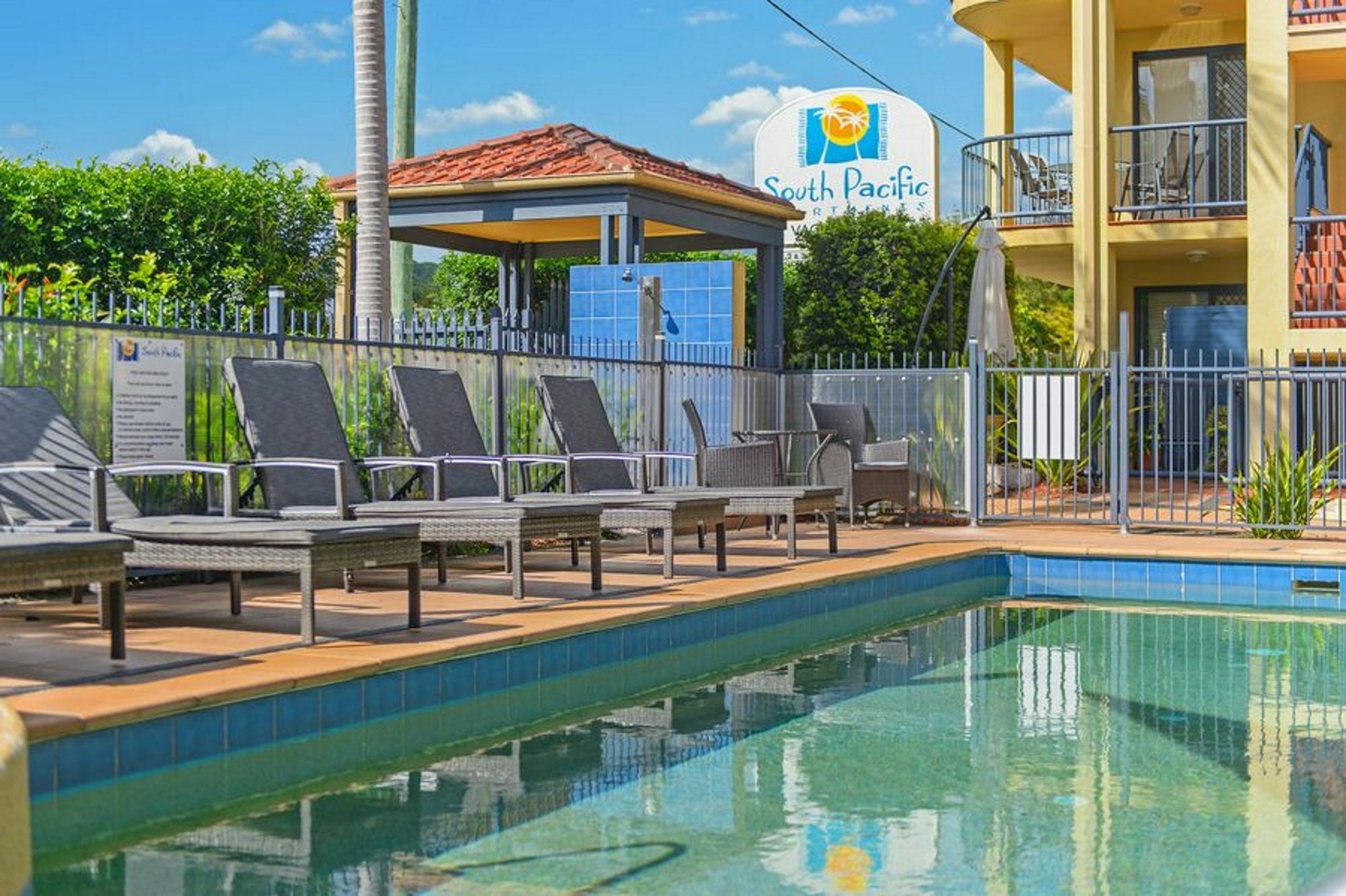 South Pacific Apartments ポート・マッコリー エクステリア 写真